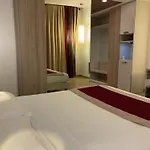 As Fiera מלון