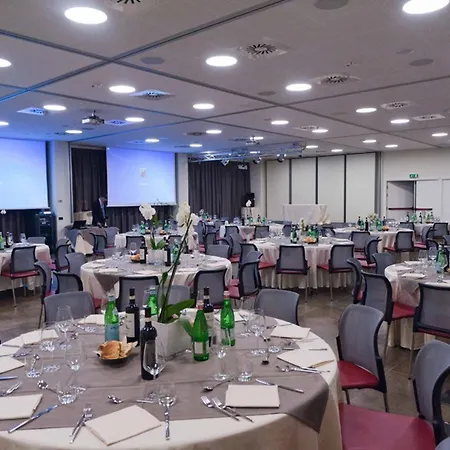 As Fiera Hotel 4*